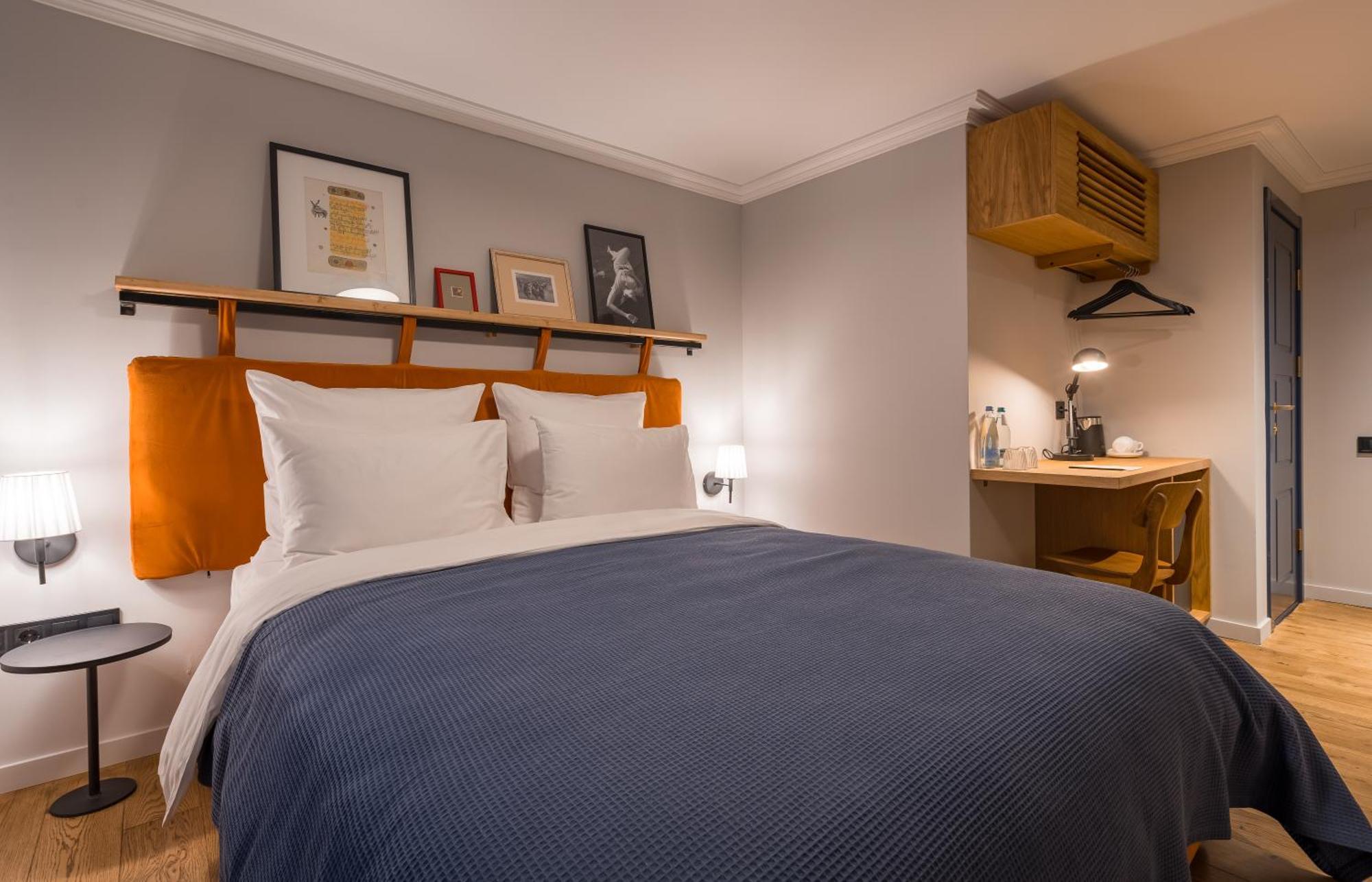 Zorba&Bond Boutique Hotel 第比利斯 客房 照片