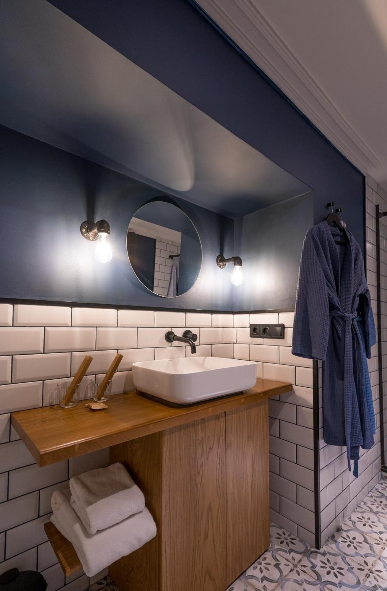 Zorba&Bond Boutique Hotel 第比利斯 客房 照片