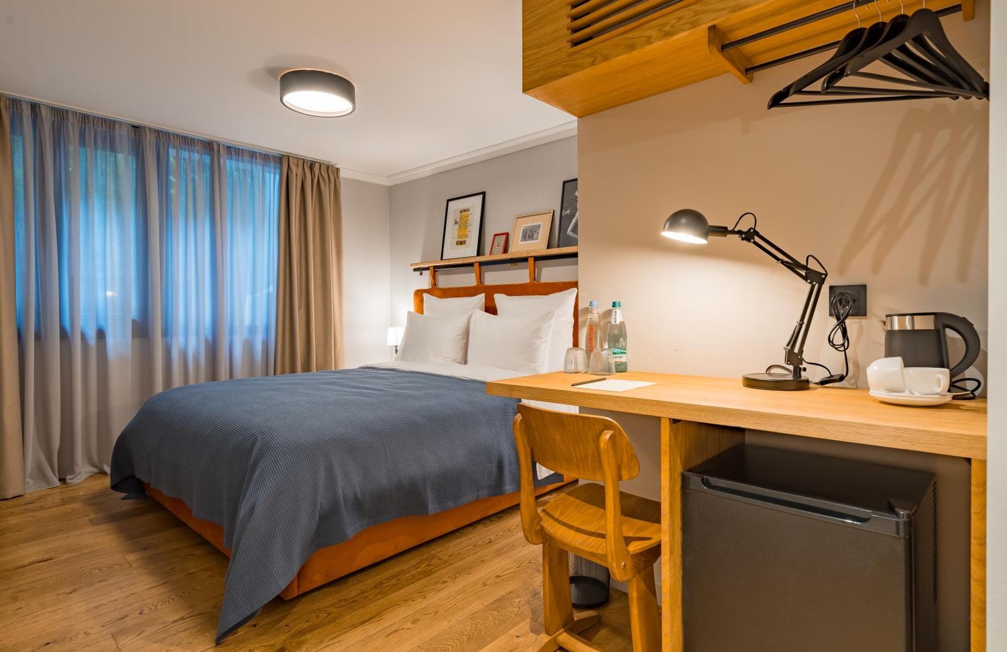 Zorba&Bond Boutique Hotel 第比利斯 客房 照片