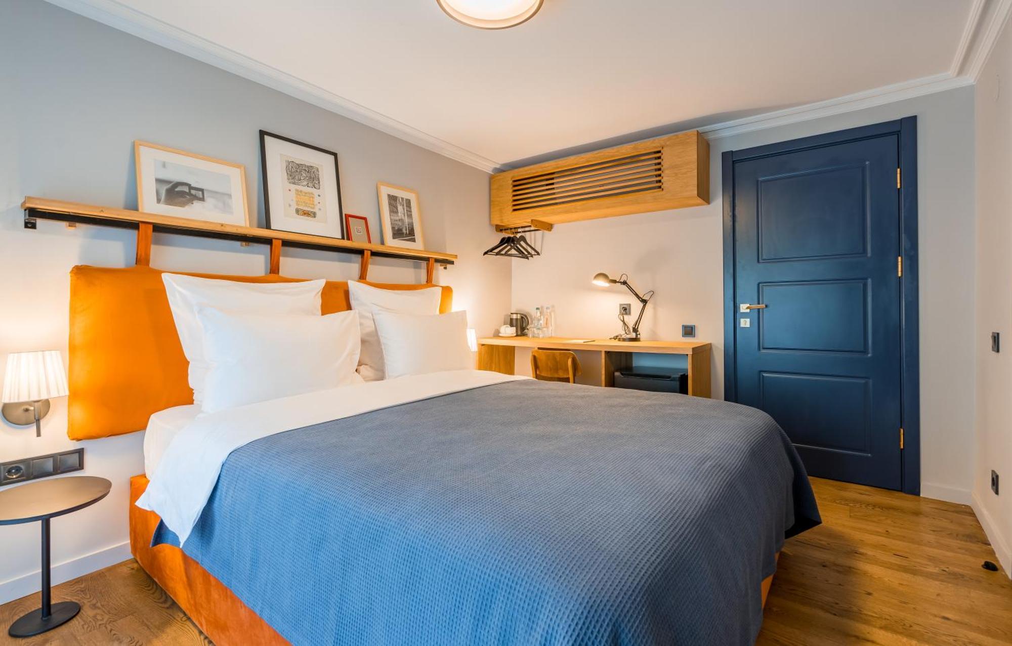 Zorba&Bond Boutique Hotel 第比利斯 客房 照片